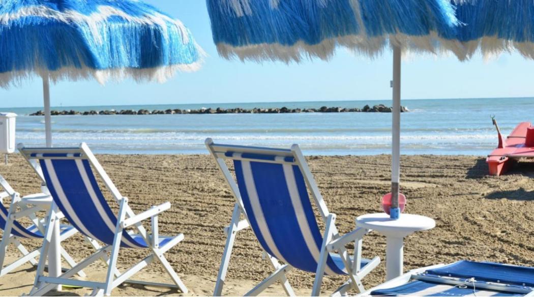 Hotel Excelsior Montesilvano Marina Kültér fotó